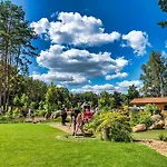 Bungis ,de - 28 Ferienhaeuser Am Grimnitzsee G8 *
