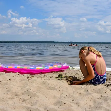 Tatil Evi Bungis - 28 Ferienhaeuser Am Grimnitzsee G8 *